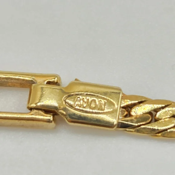 Vintage Avon Marquise Crystal Tennis Style Y-Necklace Gold Tone 17" - Picture 9 of 12